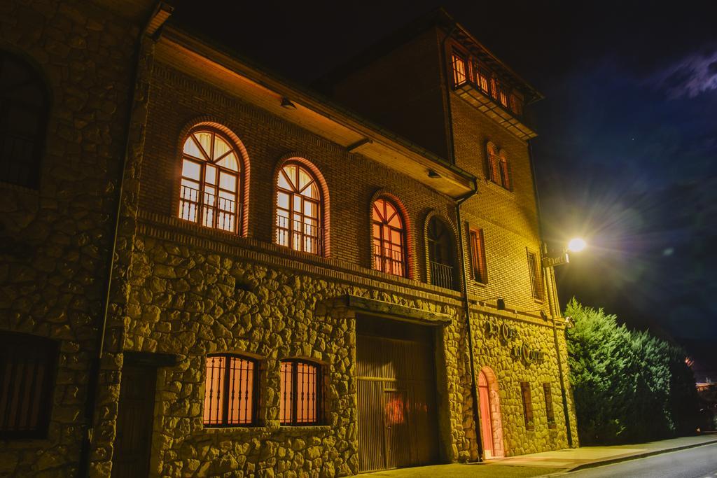 Hotel-Bodega La Casa del Cofrade Albelda De Iregua Exterior foto